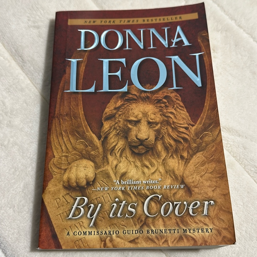 🧚‍♀️3/$12🧚‍♀️ By Its Cover. Commissario Brunetti